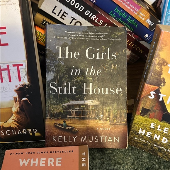 Book Bundle - Picture 4 of 6